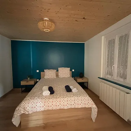 La P'tite Camargue * לה קרוטואה